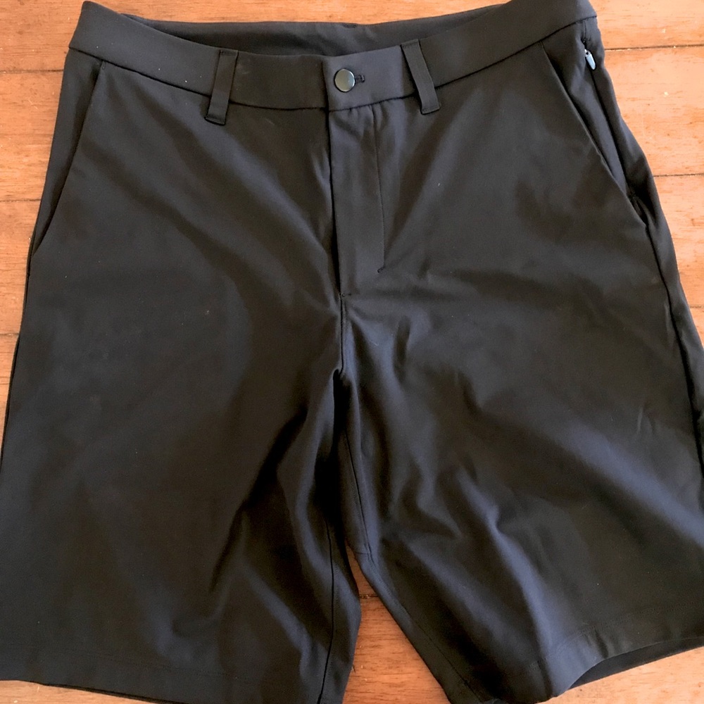 Lululemon Commission 11" Shorts Black 32 waist